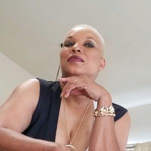 Meet your Posher, Diane